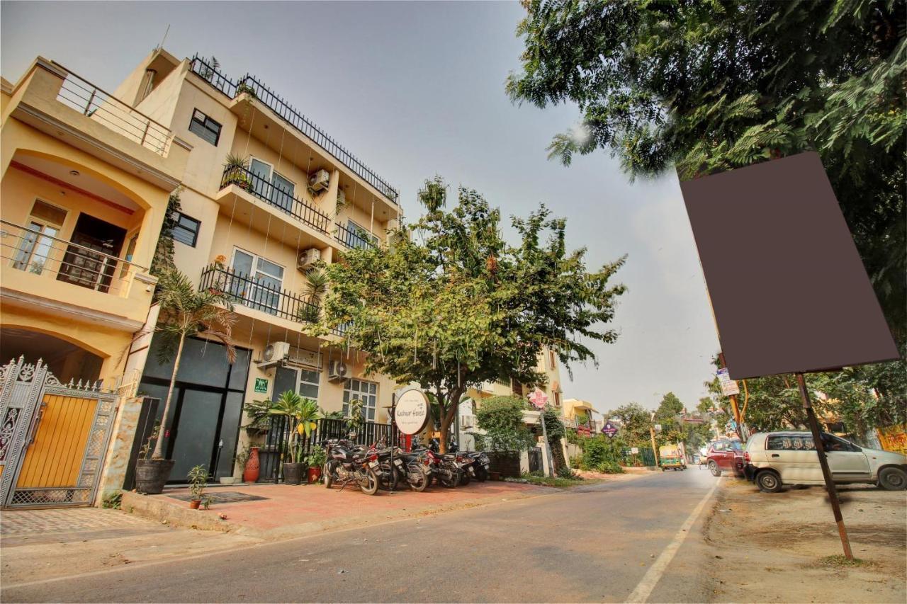 Super Townhouse Kachnar House Vikas Nagar Otel Hasanganj Dış mekan fotoğraf