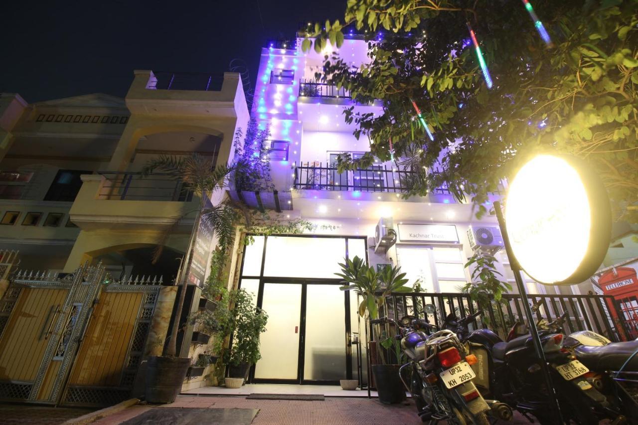 Super Townhouse Kachnar House Vikas Nagar Otel Hasanganj Dış mekan fotoğraf