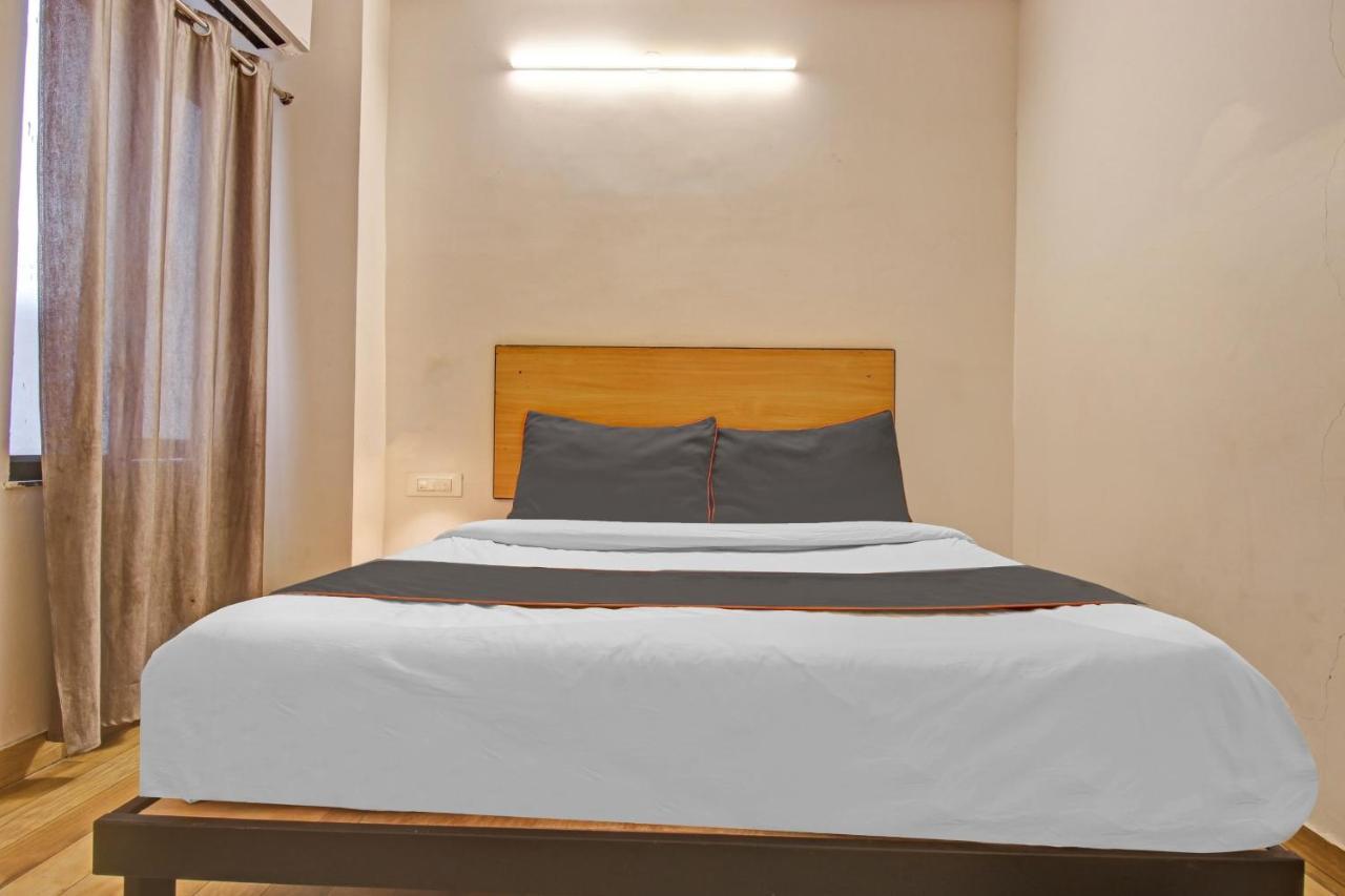 Super Townhouse Kachnar House Vikas Nagar Otel Hasanganj Dış mekan fotoğraf